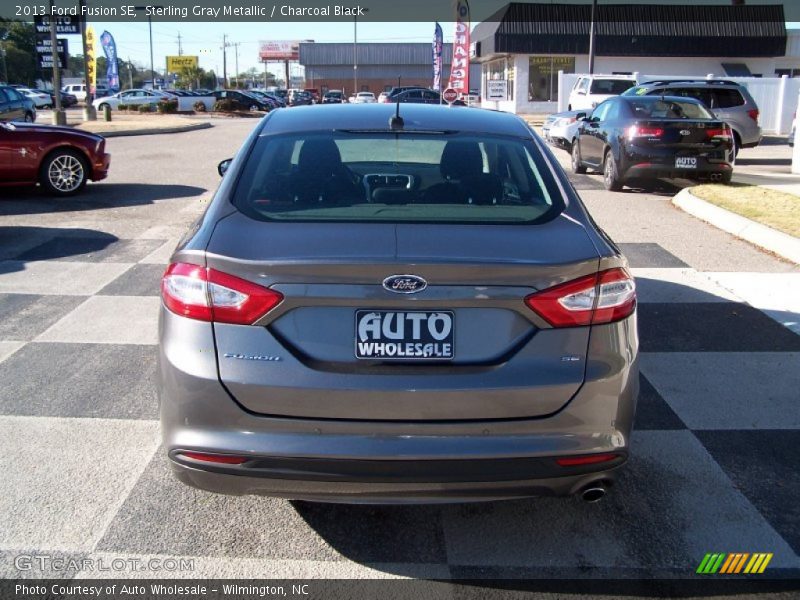 Sterling Gray Metallic / Charcoal Black 2013 Ford Fusion SE