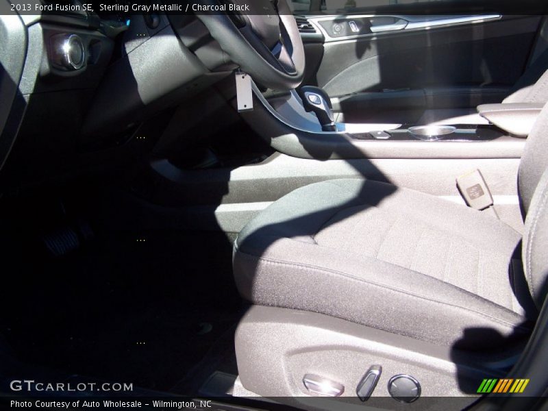 Sterling Gray Metallic / Charcoal Black 2013 Ford Fusion SE