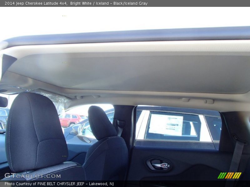 Bright White / Iceland - Black/Iceland Gray 2014 Jeep Cherokee Latitude 4x4