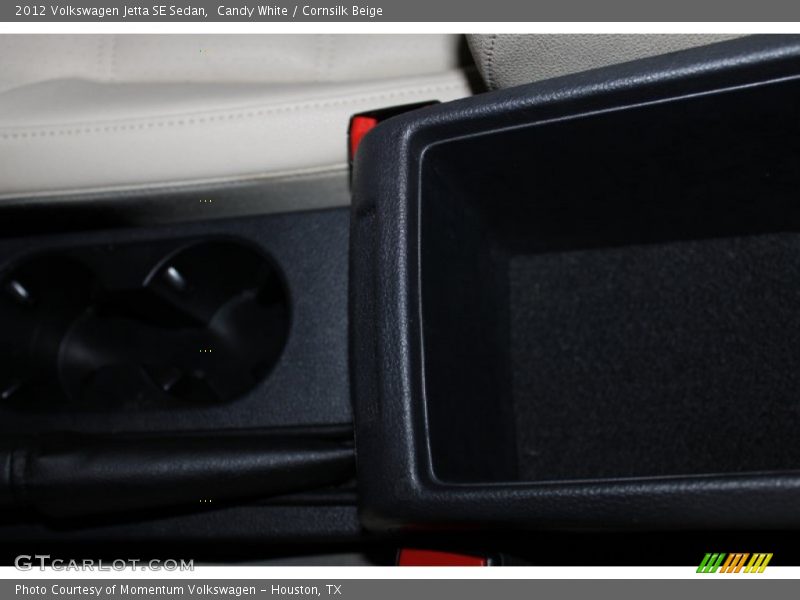 Candy White / Cornsilk Beige 2012 Volkswagen Jetta SE Sedan