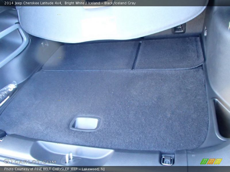 Bright White / Iceland - Black/Iceland Gray 2014 Jeep Cherokee Latitude 4x4