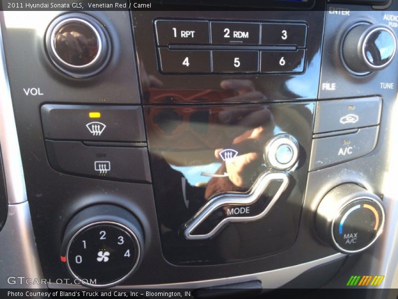 Venetian Red / Camel 2011 Hyundai Sonata GLS