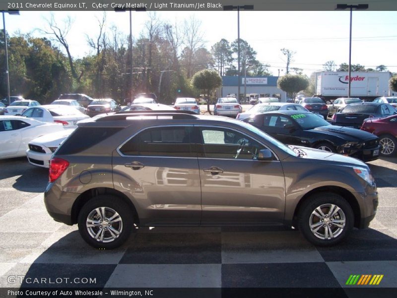 Cyber Gray Metallic / Light Titanium/Jet Black 2011 Chevrolet Equinox LT