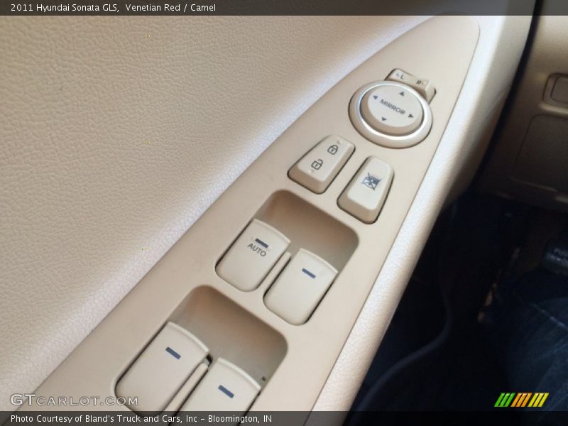 Venetian Red / Camel 2011 Hyundai Sonata GLS