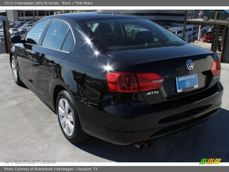 Black / Titan Black 2011 Volkswagen Jetta SE Sedan