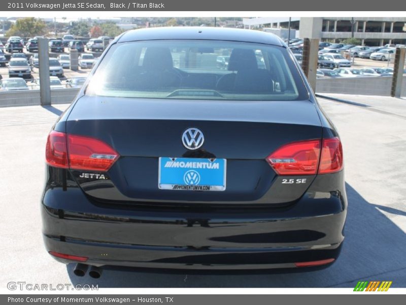 Black / Titan Black 2011 Volkswagen Jetta SE Sedan