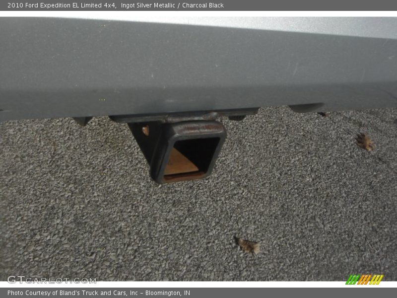 Ingot Silver Metallic / Charcoal Black 2010 Ford Expedition EL Limited 4x4