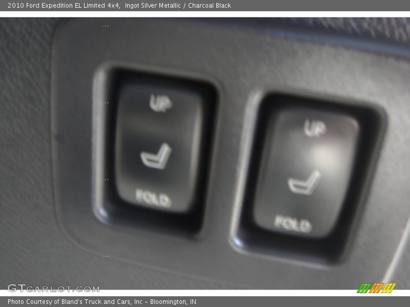 Ingot Silver Metallic / Charcoal Black 2010 Ford Expedition EL Limited 4x4