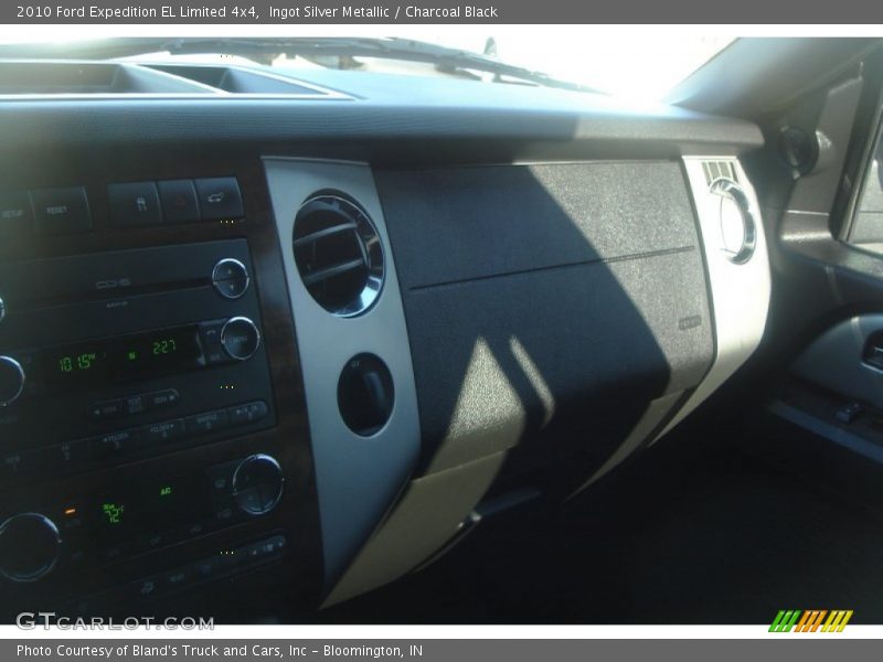 Ingot Silver Metallic / Charcoal Black 2010 Ford Expedition EL Limited 4x4