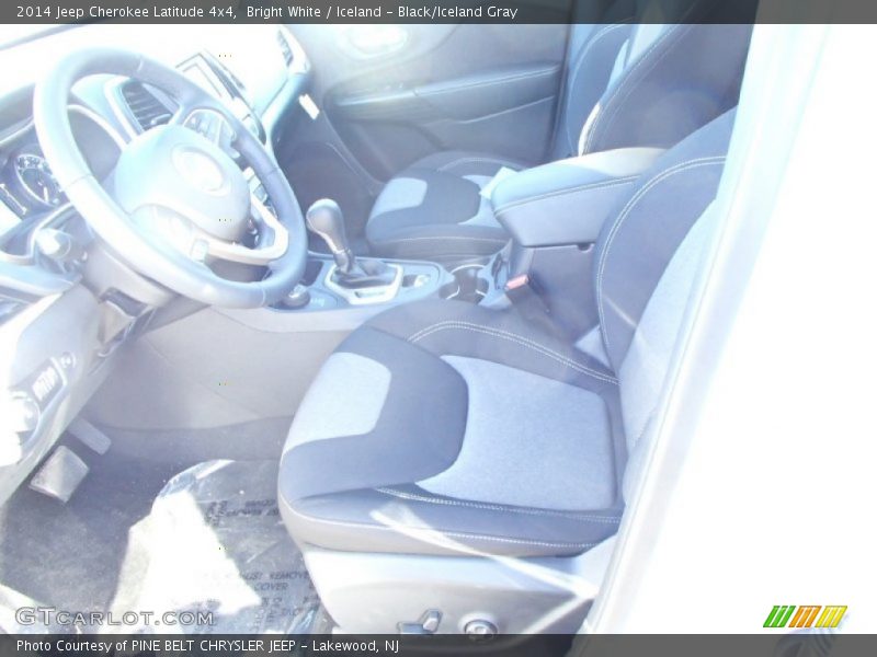Bright White / Iceland - Black/Iceland Gray 2014 Jeep Cherokee Latitude 4x4