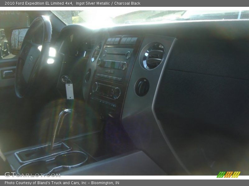Ingot Silver Metallic / Charcoal Black 2010 Ford Expedition EL Limited 4x4