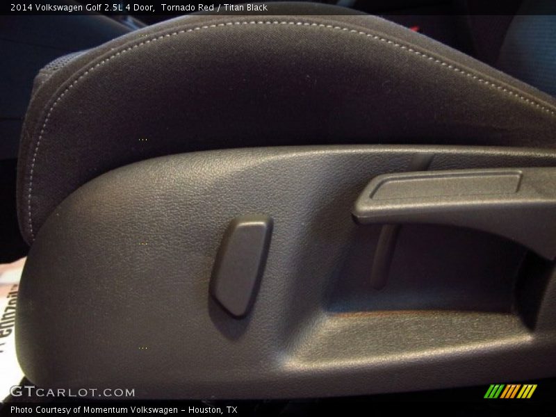 Tornado Red / Titan Black 2014 Volkswagen Golf 2.5L 4 Door
