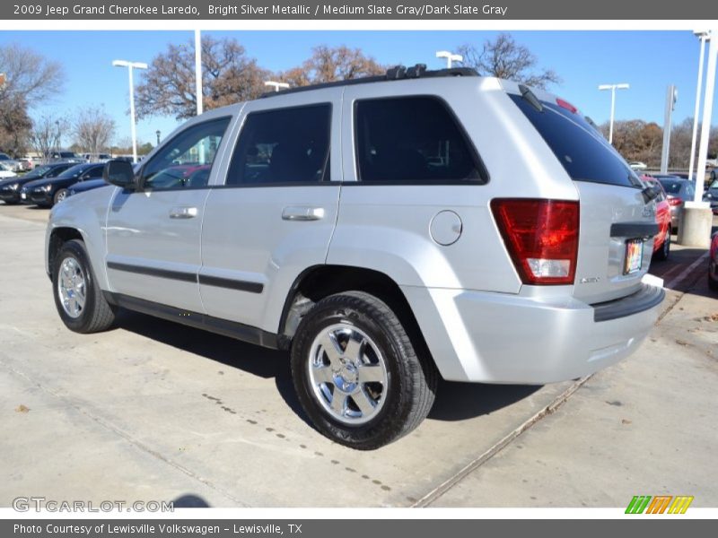 Bright Silver Metallic / Medium Slate Gray/Dark Slate Gray 2009 Jeep Grand Cherokee Laredo
