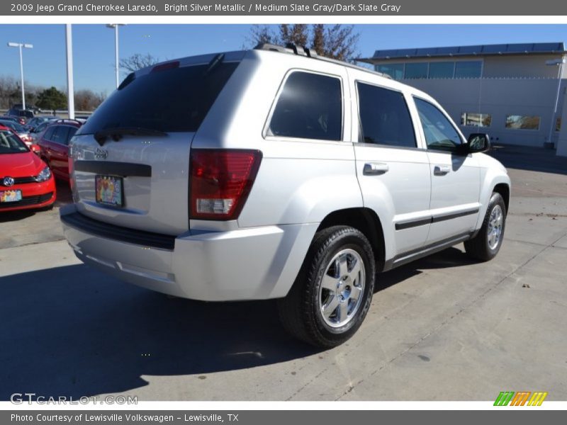 Bright Silver Metallic / Medium Slate Gray/Dark Slate Gray 2009 Jeep Grand Cherokee Laredo