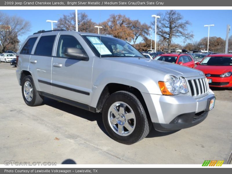 Bright Silver Metallic / Medium Slate Gray/Dark Slate Gray 2009 Jeep Grand Cherokee Laredo