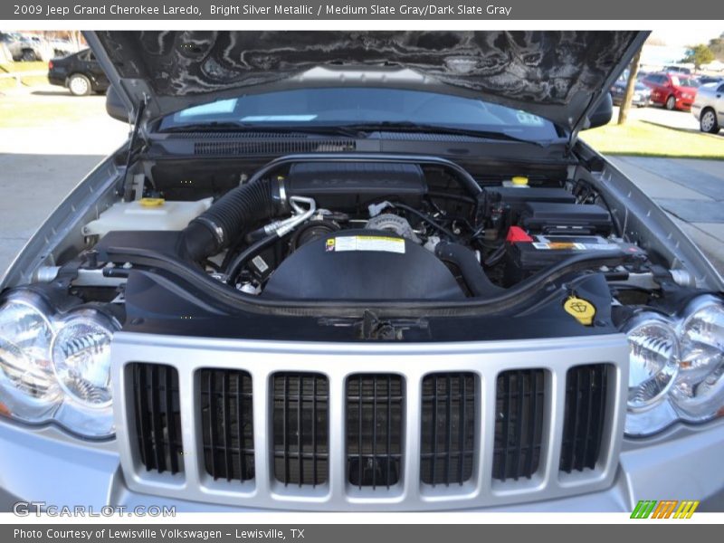 Bright Silver Metallic / Medium Slate Gray/Dark Slate Gray 2009 Jeep Grand Cherokee Laredo
