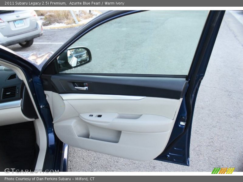 Azurite Blue Pearl / Warm Ivory 2011 Subaru Legacy 2.5i Premium