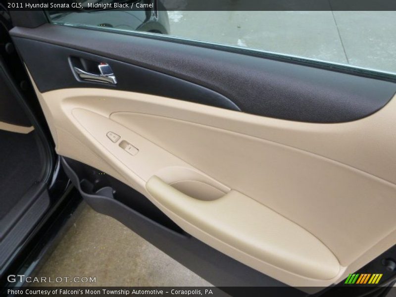 Midnight Black / Camel 2011 Hyundai Sonata GLS
