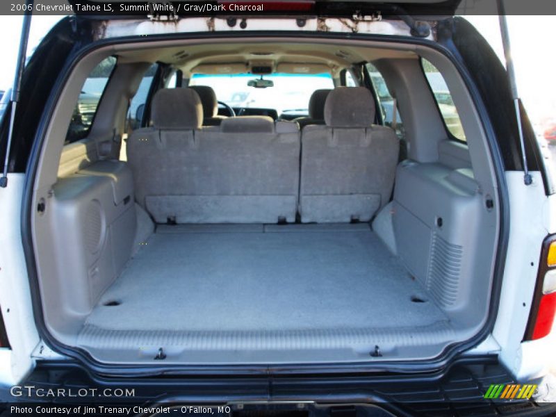 Summit White / Gray/Dark Charcoal 2006 Chevrolet Tahoe LS
