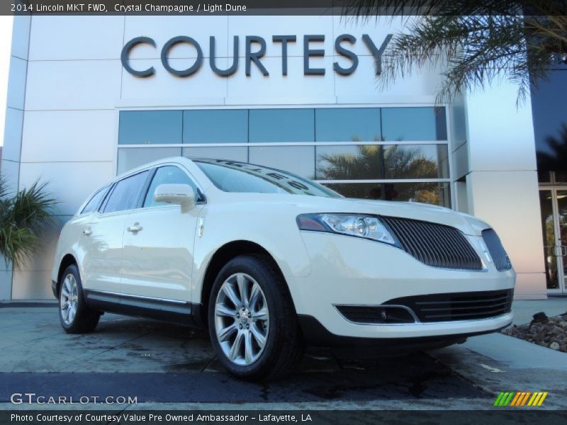 Crystal Champagne / Light Dune 2014 Lincoln MKT FWD