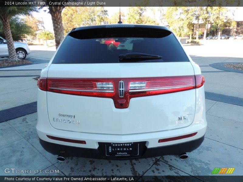 Crystal Champagne / Light Dune 2014 Lincoln MKT FWD