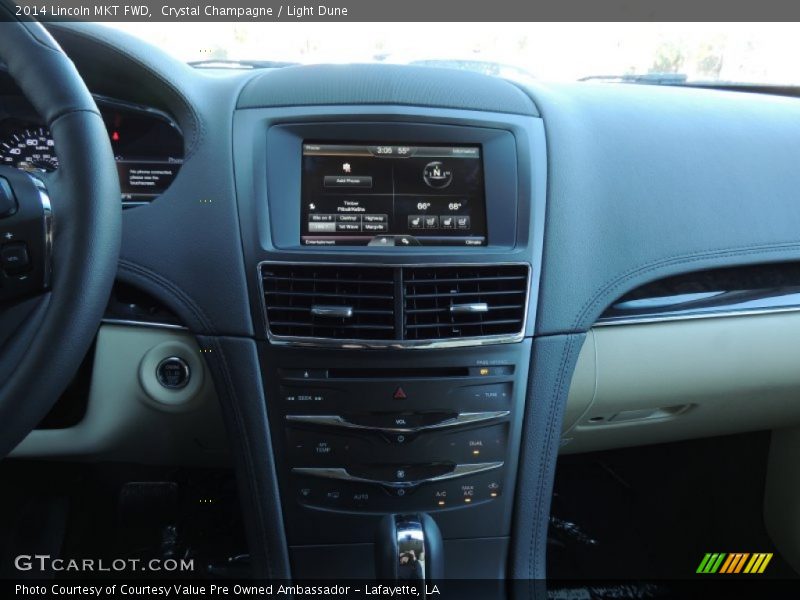Controls of 2014 MKT FWD