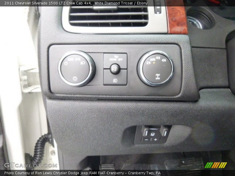 White Diamond Tricoat / Ebony 2011 Chevrolet Silverado 1500 LTZ Crew Cab 4x4