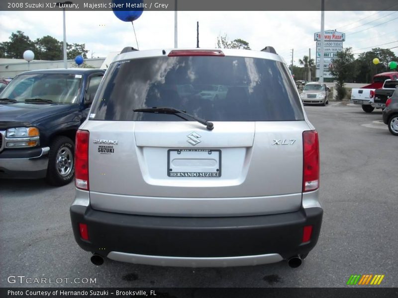 Majestic Silver Metallic / Grey 2008 Suzuki XL7 Luxury