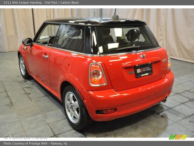 Chili Red / Carbon Black 2011 Mini Cooper Hardtop