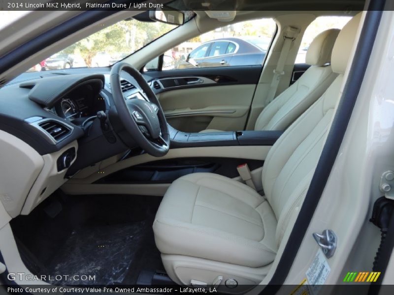 Front Seat of 2014 MKZ Hybrid