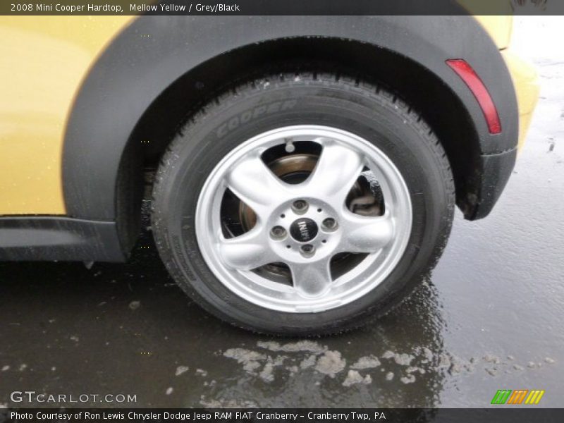Mellow Yellow / Grey/Black 2008 Mini Cooper Hardtop