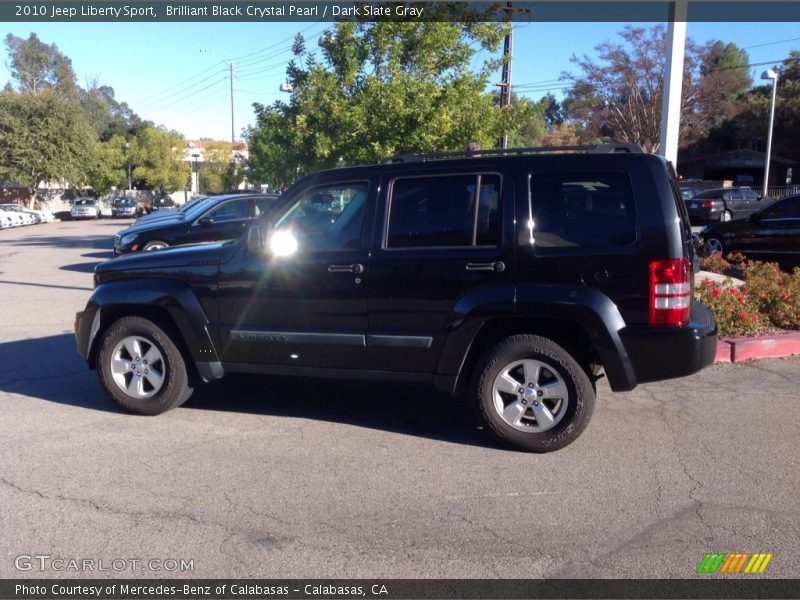 Brilliant Black Crystal Pearl / Dark Slate Gray 2010 Jeep Liberty Sport