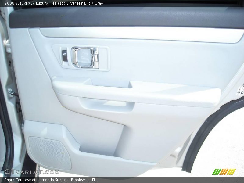 Majestic Silver Metallic / Grey 2008 Suzuki XL7 Luxury