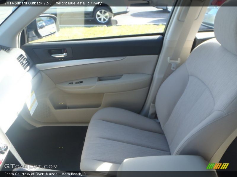 Twilight Blue Metallic / Ivory 2014 Subaru Outback 2.5i