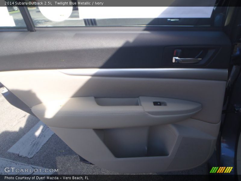 Twilight Blue Metallic / Ivory 2014 Subaru Outback 2.5i