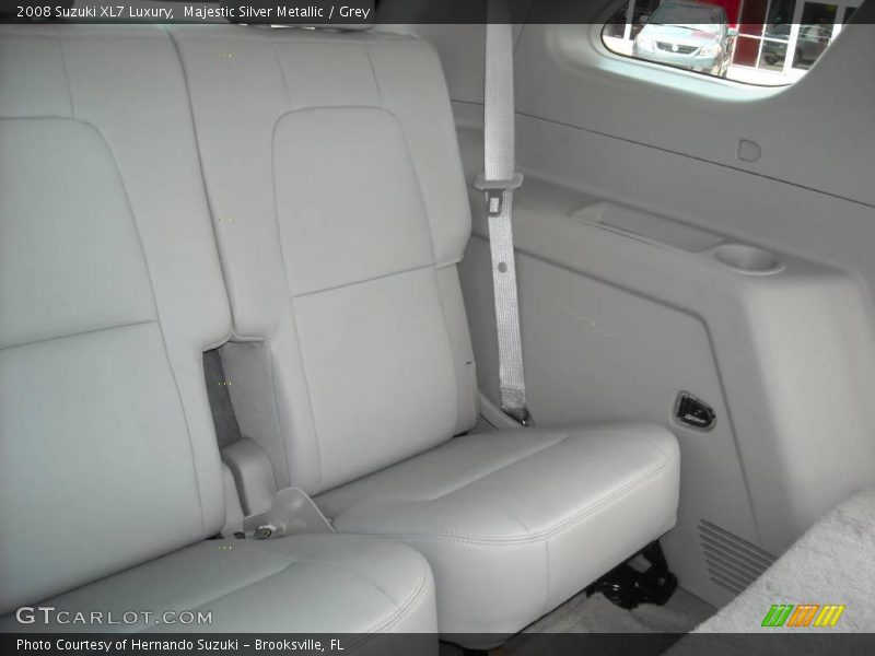 Majestic Silver Metallic / Grey 2008 Suzuki XL7 Luxury