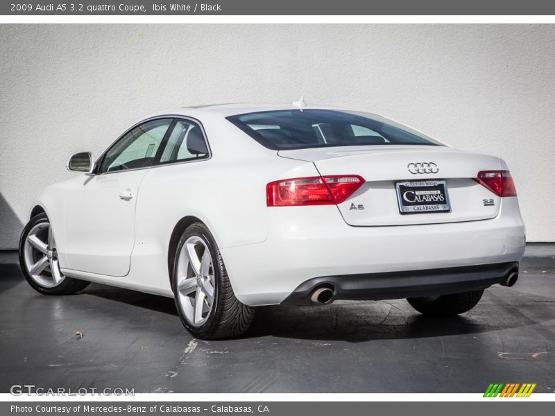 Ibis White / Black 2009 Audi A5 3.2 quattro Coupe