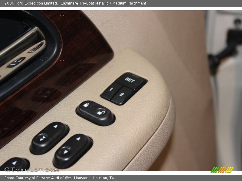 Cashmere Tri-Coat Metallic / Medium Parchment 2006 Ford Expedition Limited