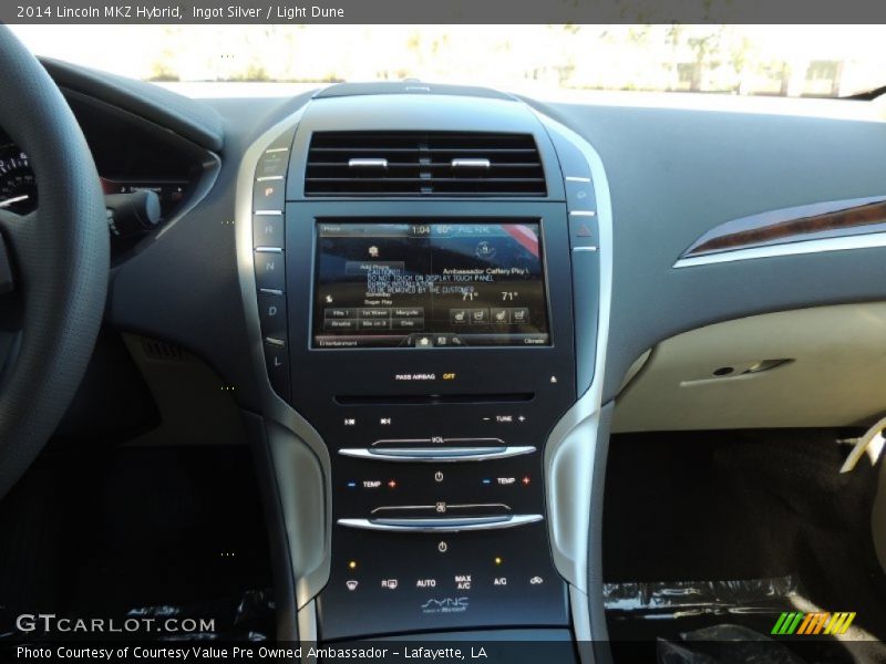 Ingot Silver / Light Dune 2014 Lincoln MKZ Hybrid