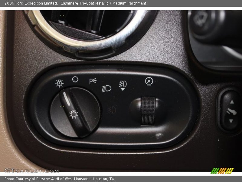 Cashmere Tri-Coat Metallic / Medium Parchment 2006 Ford Expedition Limited