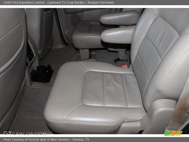 Cashmere Tri-Coat Metallic / Medium Parchment 2006 Ford Expedition Limited