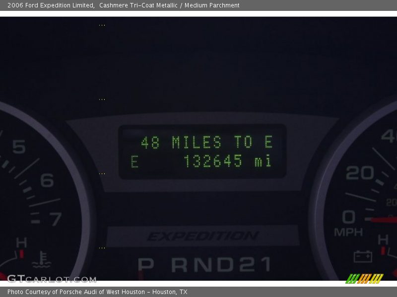 Cashmere Tri-Coat Metallic / Medium Parchment 2006 Ford Expedition Limited