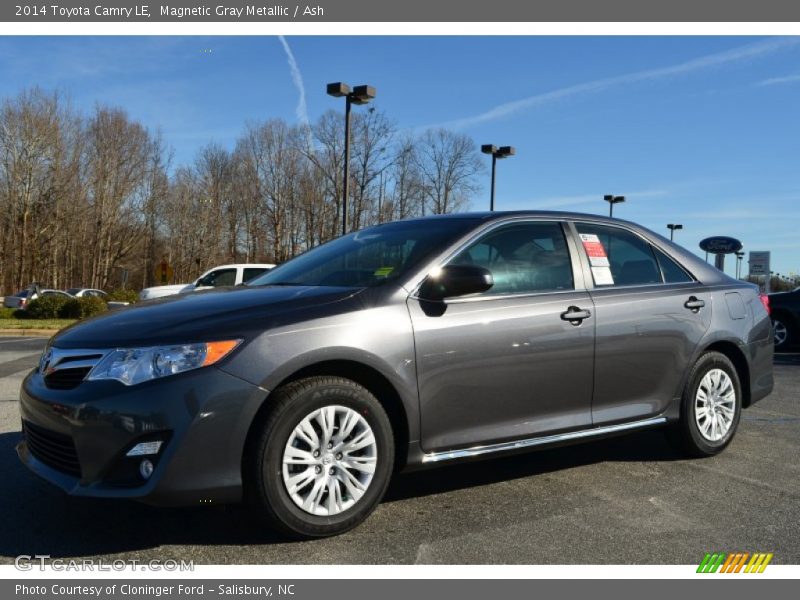 Magnetic Gray Metallic / Ash 2014 Toyota Camry LE
