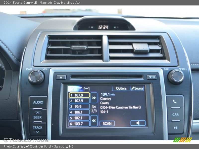 Magnetic Gray Metallic / Ash 2014 Toyota Camry LE