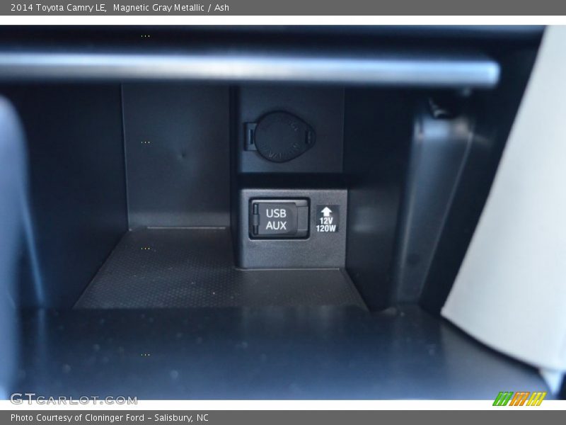 Magnetic Gray Metallic / Ash 2014 Toyota Camry LE