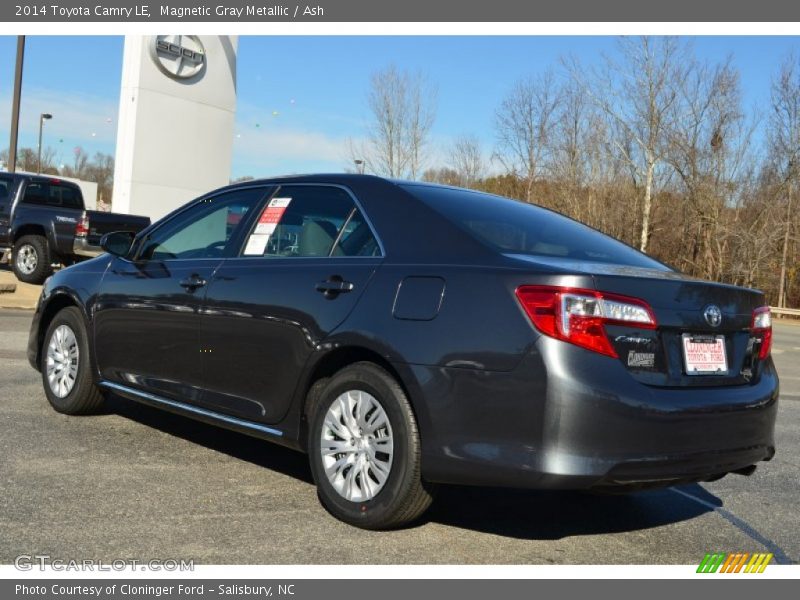 Magnetic Gray Metallic / Ash 2014 Toyota Camry LE