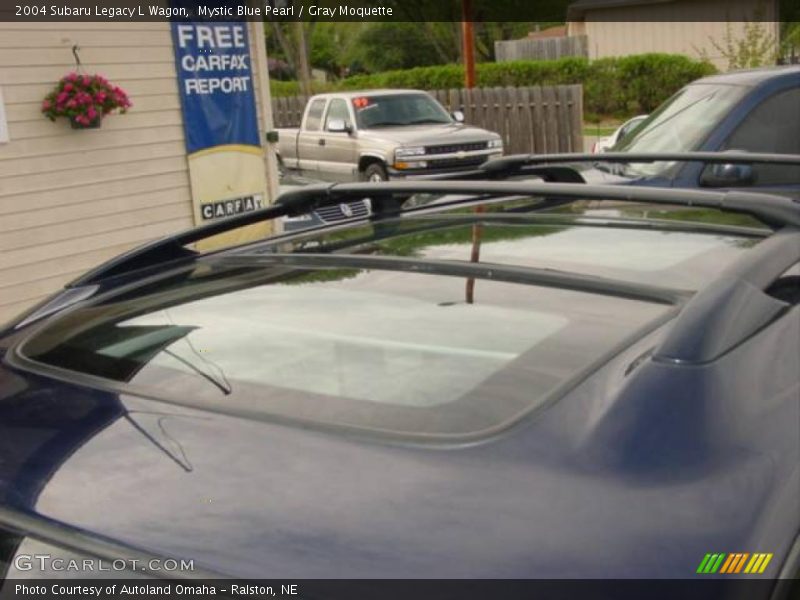 Mystic Blue Pearl / Gray Moquette 2004 Subaru Legacy L Wagon
