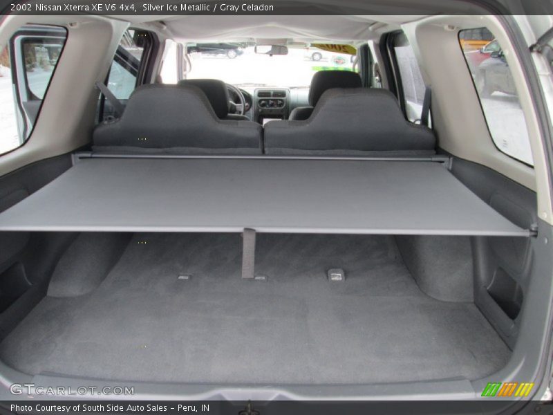 Silver Ice Metallic / Gray Celadon 2002 Nissan Xterra XE V6 4x4