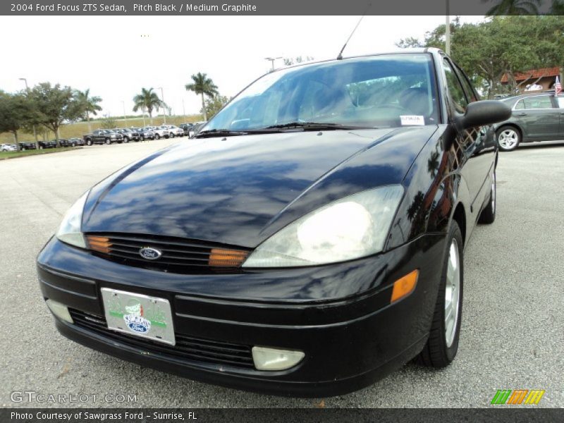 Pitch Black / Medium Graphite 2004 Ford Focus ZTS Sedan