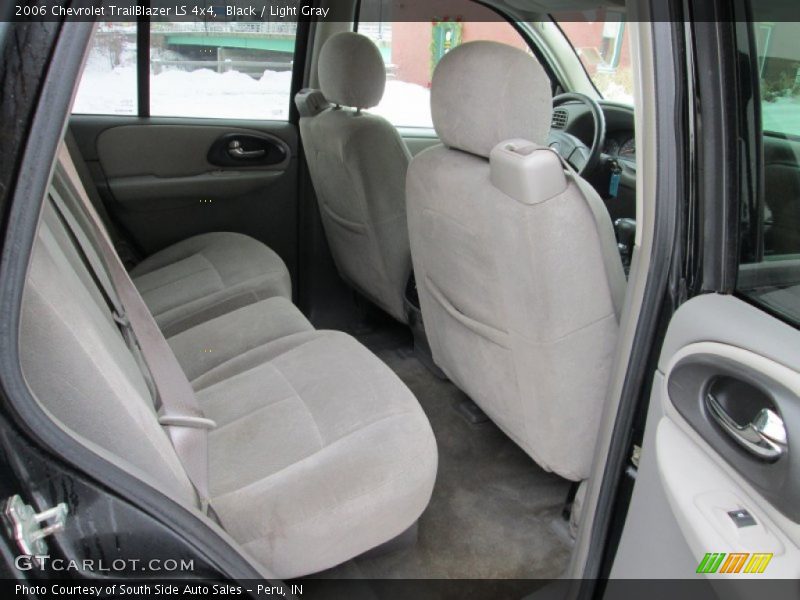 Black / Light Gray 2006 Chevrolet TrailBlazer LS 4x4